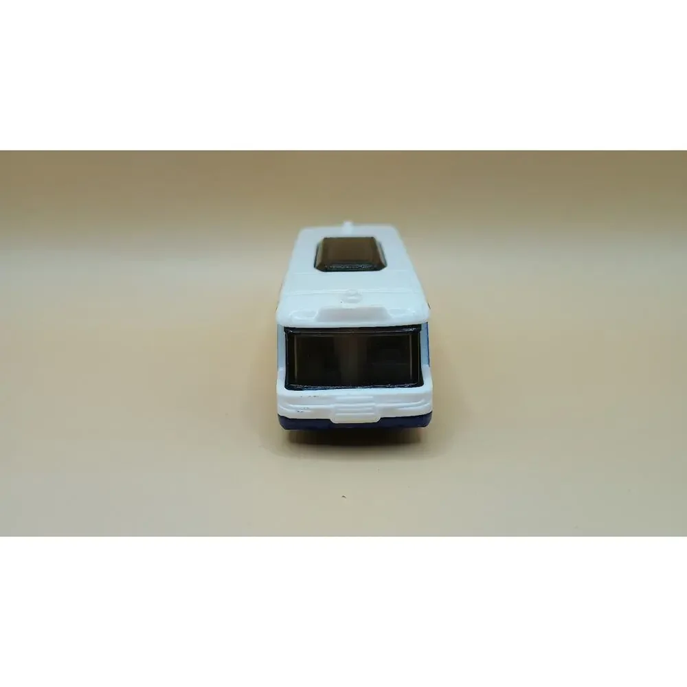 Van / Sports Car / Matchbox Swift Shuttle #H20